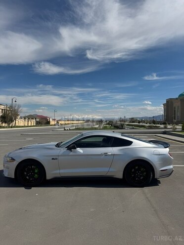 Ford Mustang-6