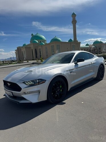 Ford Mustang-2
