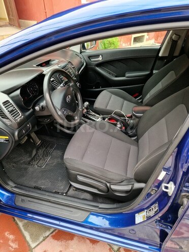 Kia Forte-14
