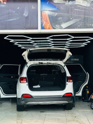 Kia Sorento-14