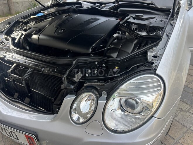 Mercedes E 220-5