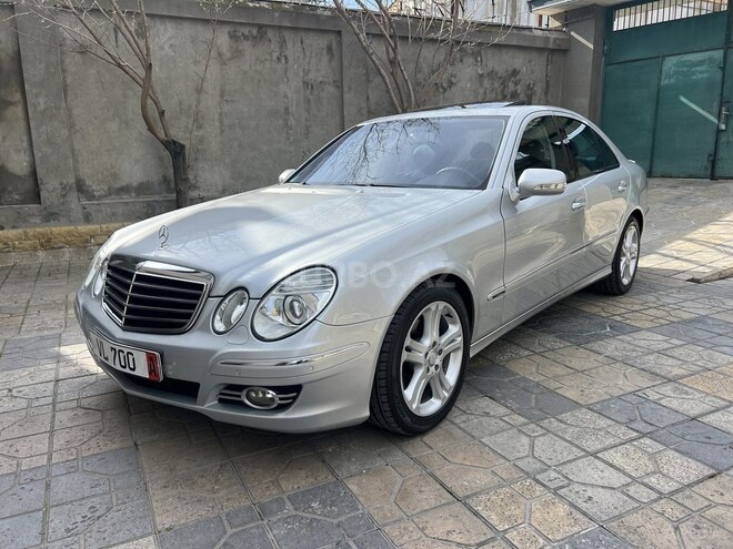Mercedes E 220-4