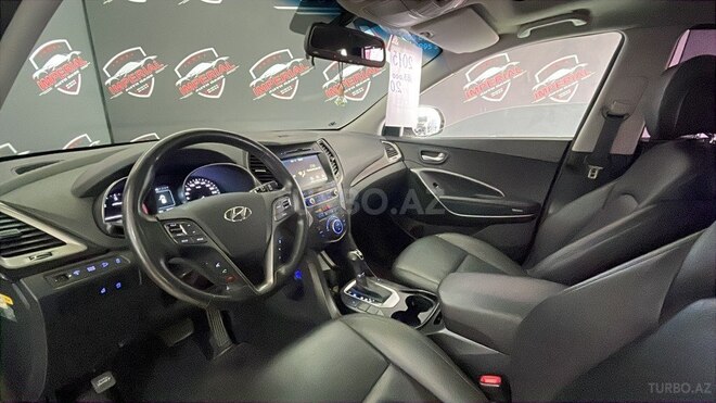 Hyundai Santa Fe-6