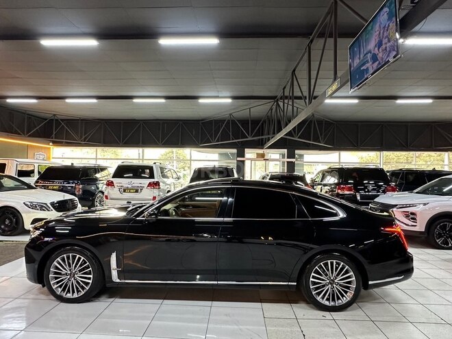 Hongqi H9-9