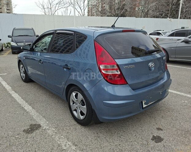 Hyundai i30-6