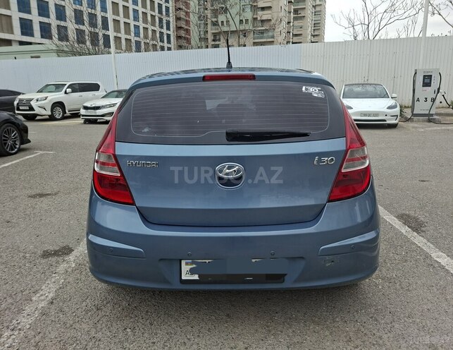 Hyundai i30-8