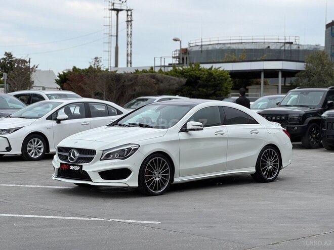 Mercedes CLA 250-12