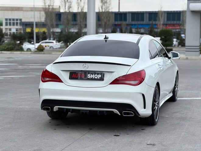 Mercedes CLA 250-5