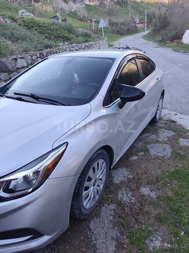 Chevrolet Cruze-2