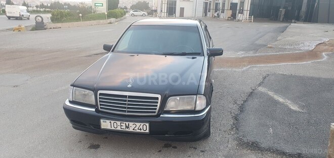 Mercedes C 240-3