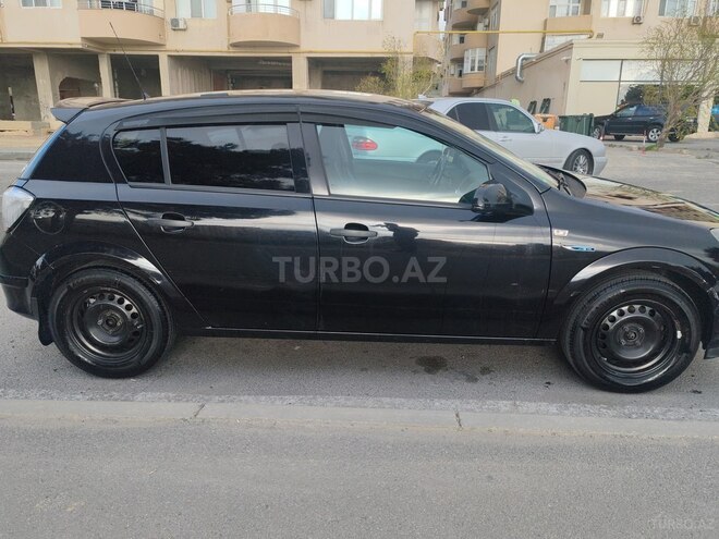 Opel Astra-12