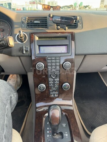 Volvo C70-19