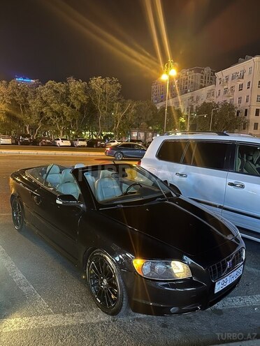 Volvo C70-2