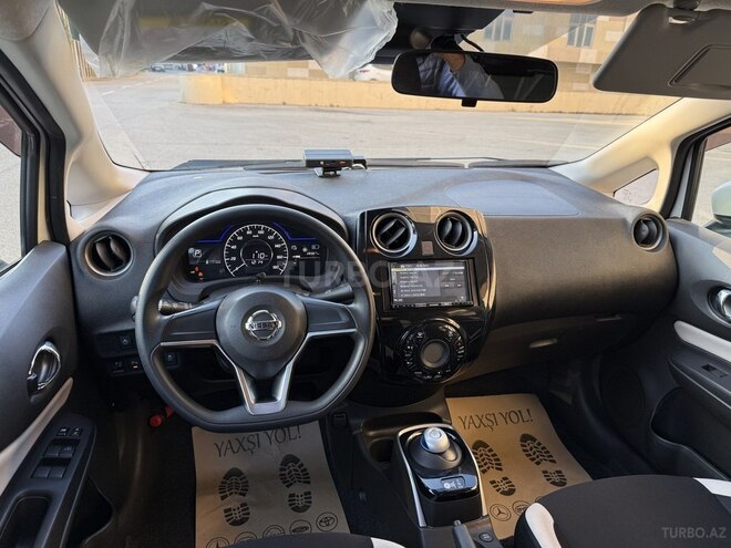 Nissan Note-17
