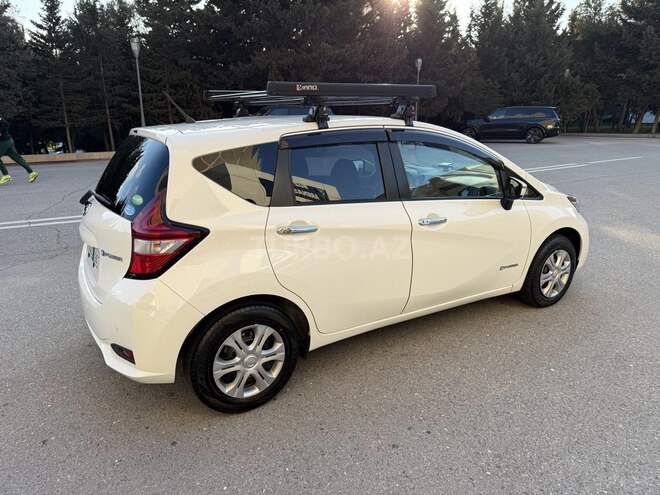 Nissan Note-12