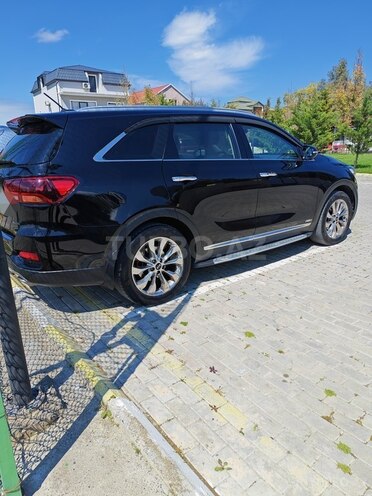 Kia Sorento-9