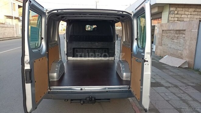 Ford Transit-7