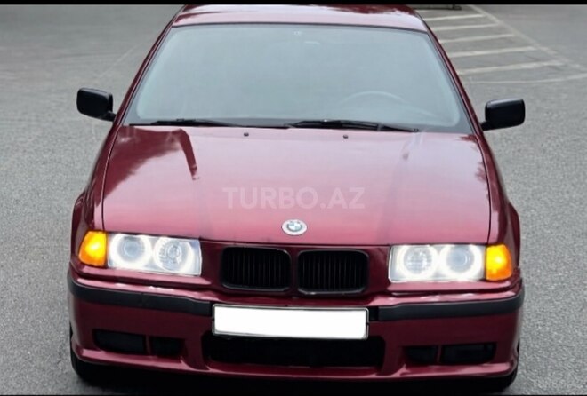 BMW 318-3