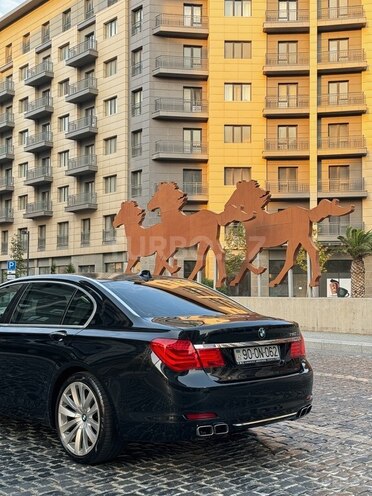 BMW 750-10