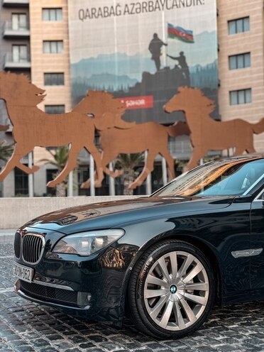 BMW 750-5