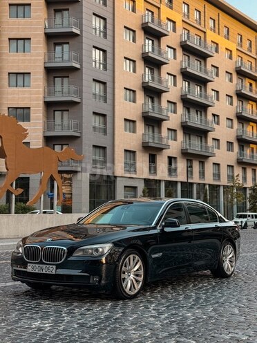 BMW 750-6