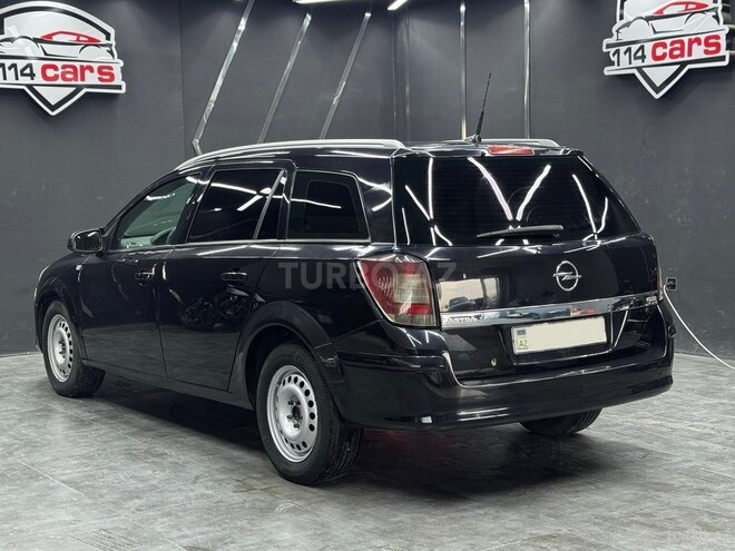 Opel Astra-4