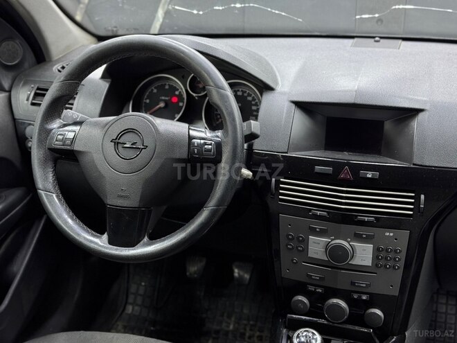 Opel Astra-8
