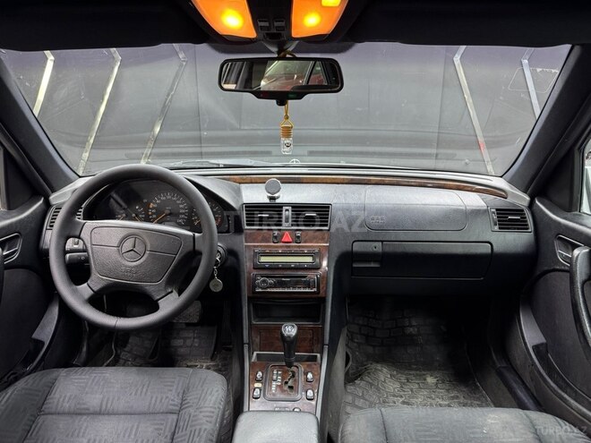 Mercedes C 280-7