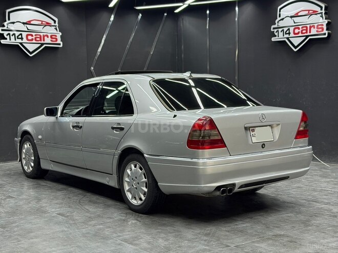 Mercedes C 280-4