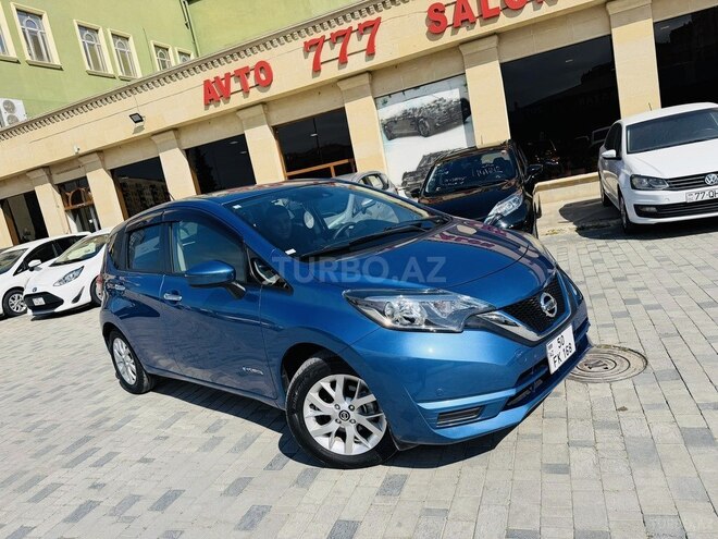 Nissan Note-2