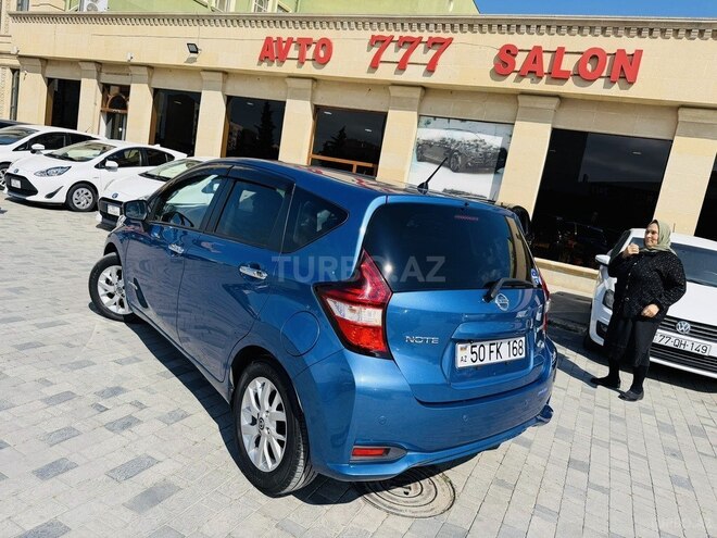 Nissan Note-8