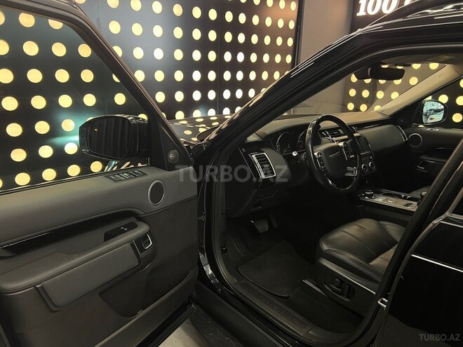 Land Rover Discovery-7