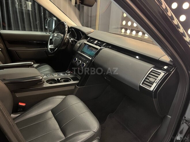 Land Rover Discovery-11