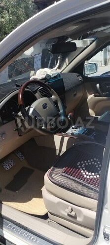 Kia Sorento-5