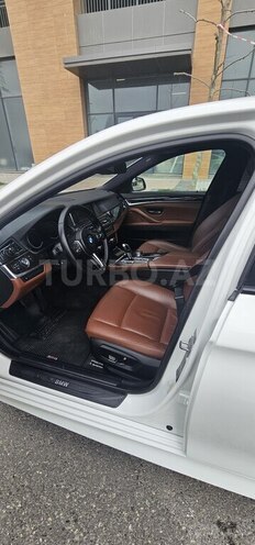 BMW 520d-9
