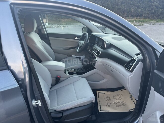 Hyundai Tucson-8