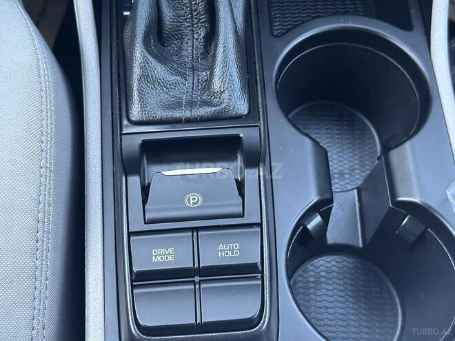 Hyundai Tucson-12