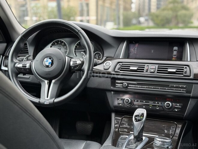 BMW 528-9
