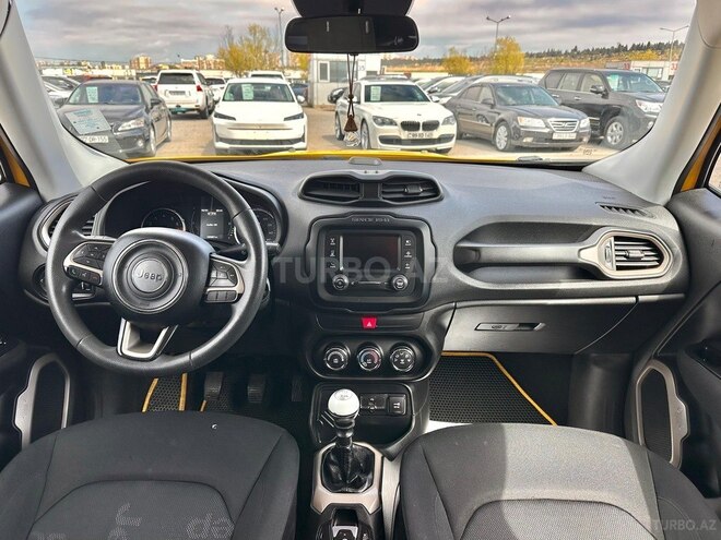 Jeep Renegade-11
