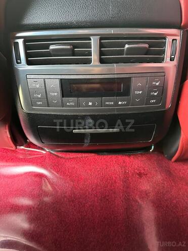 Lexus LX 570-11
