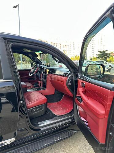 Lexus LX 570-12