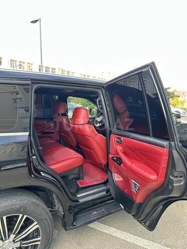 Lexus LX 570-15