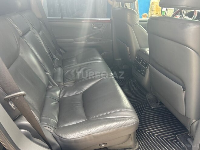 Lexus LX 570-7