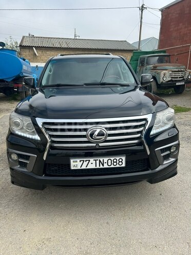 Lexus LX 570-1