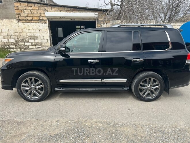 Lexus LX 570-4