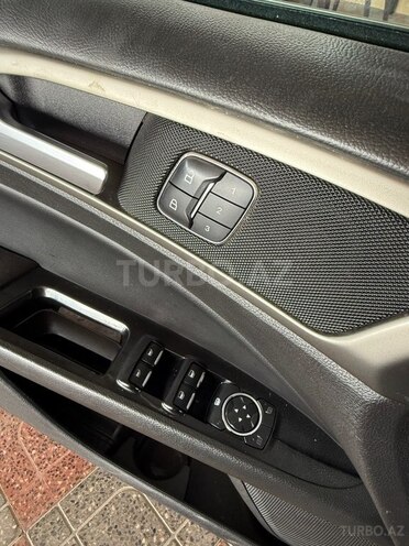 Ford Fusion (North America)-13