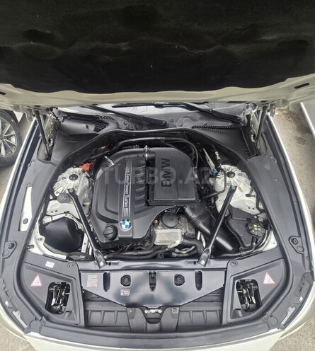 BMW 535-13