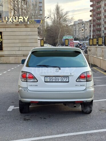 Lexus RX 300-2