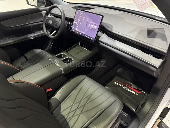 Changan Qiyuan Q07-17