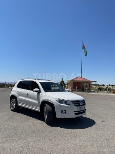 Volkswagen Tiguan-5